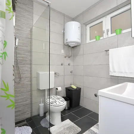 Nikic Apartamento
