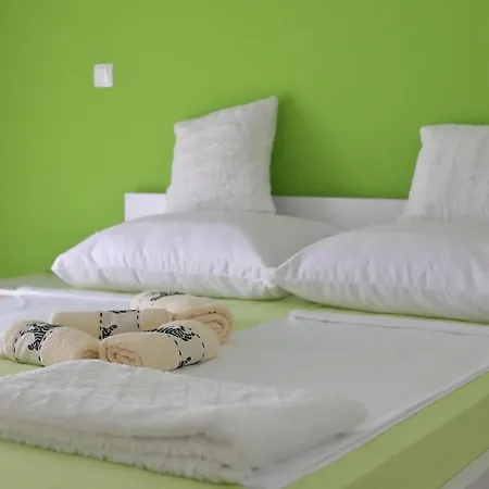 Nikic * Bibinje
